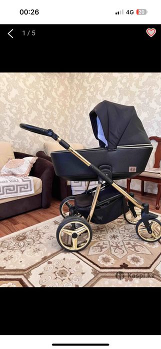 Зимняя детская коляска