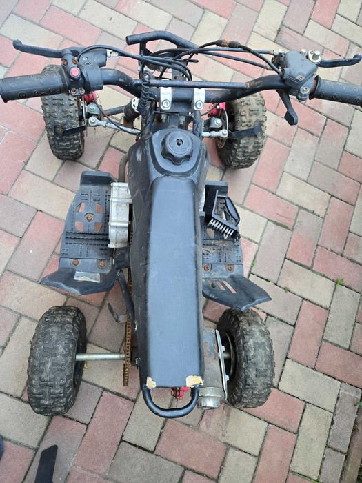 Vand ATV- nefolosit de cativa ani