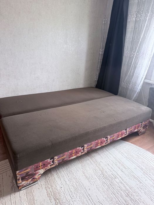 Продам диван сафа