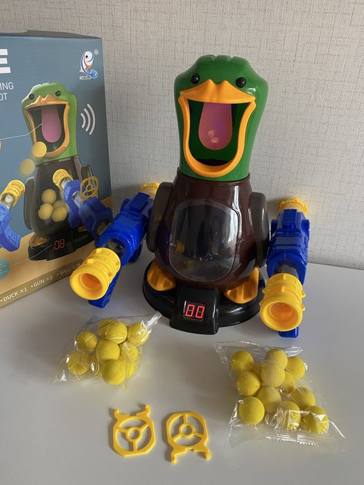 Мишена Пате и две пушки с топки