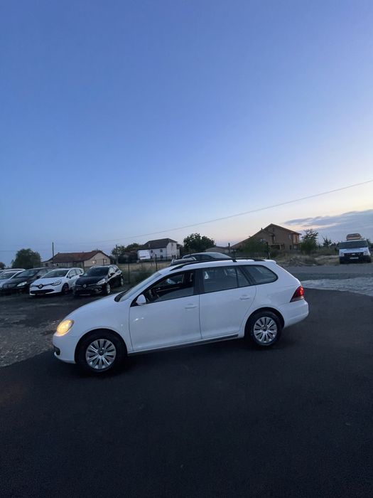 Volkswagen Golf 2011 diesel, 3.600 € — imagine 2