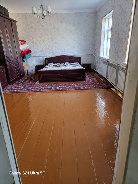 Продаю коммерческое здание,плюс частный дом 7 комнат в городе Сырдарья