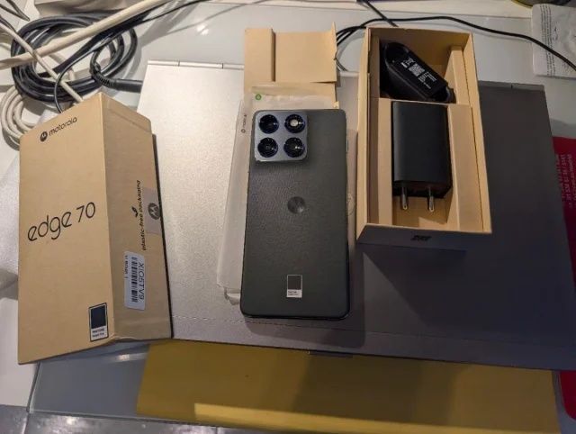 Motorola egde 70 512GB/12RAM нов