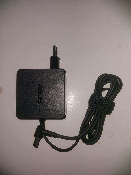 Блок питания для ноутбука Asus