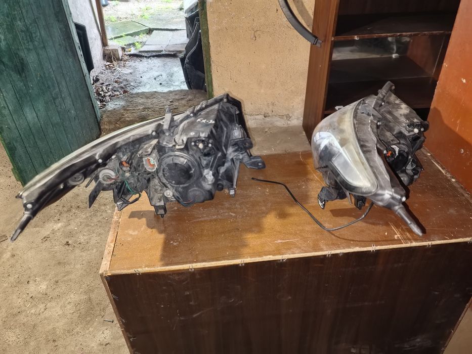 Фарове- Infiniti - fx30-qx70