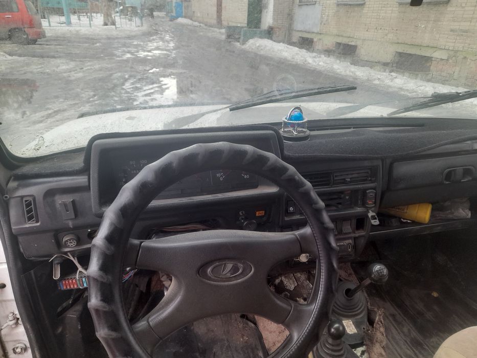 Продам НИВА 21213