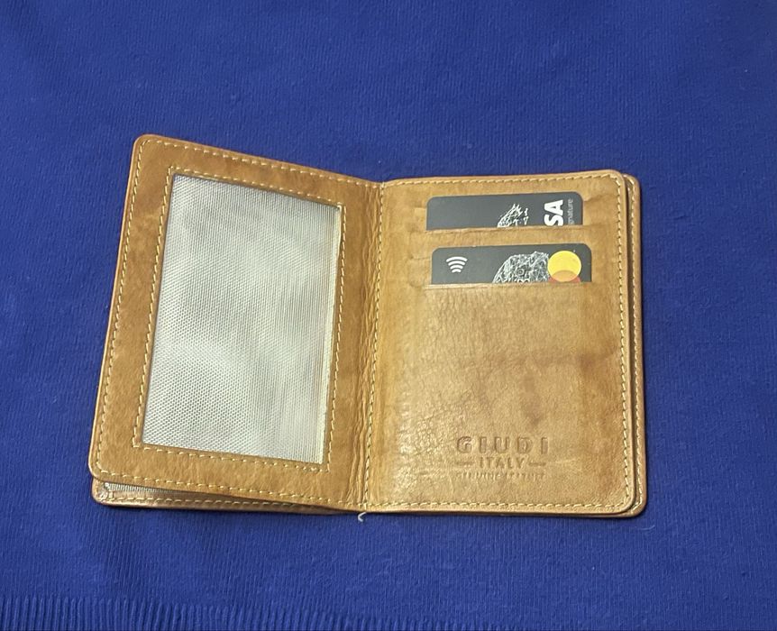 Портмоне кожанное