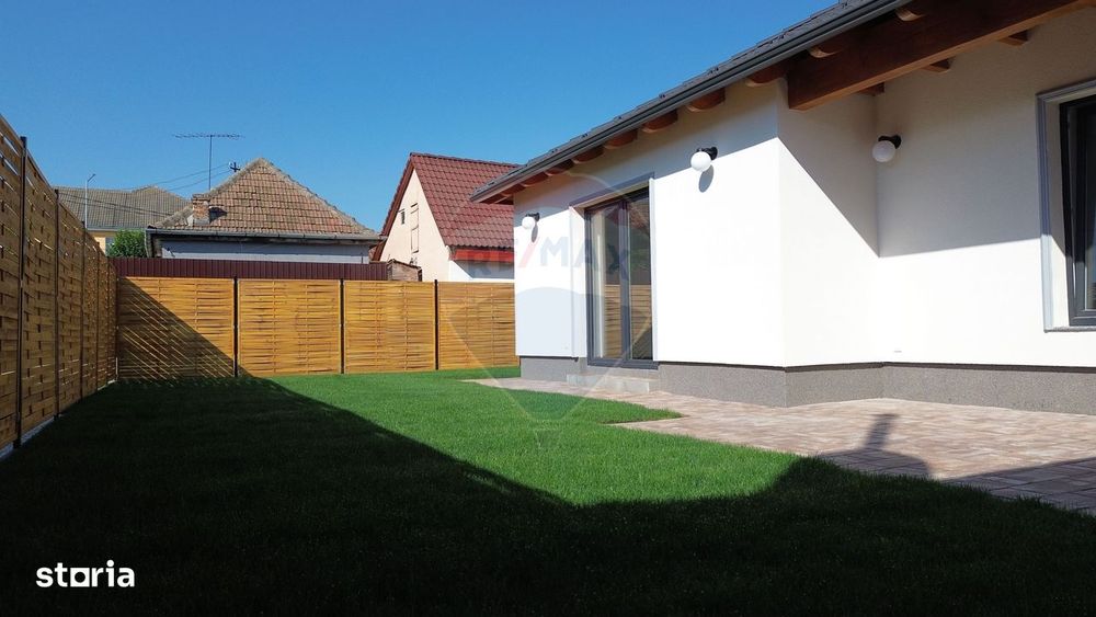 Casă de vanzare noua construita in 2025 Medias