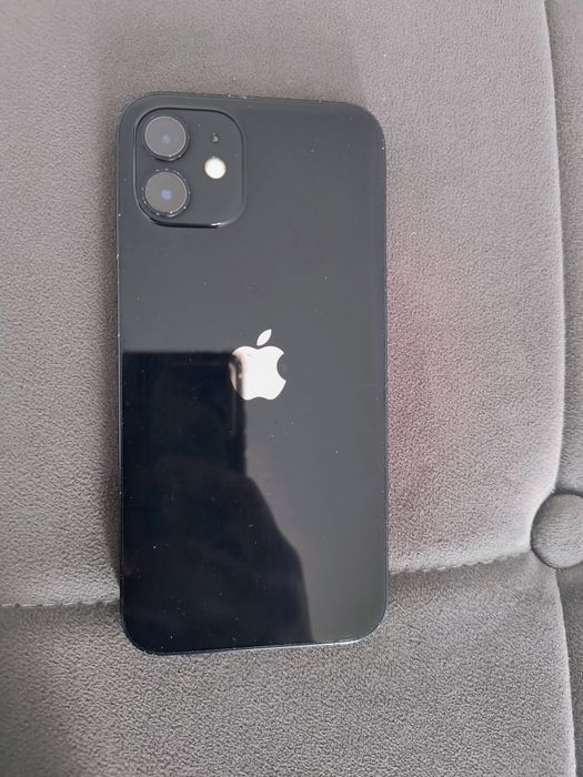 iPhone 12 64 Гб ( с айклауда не выходит)