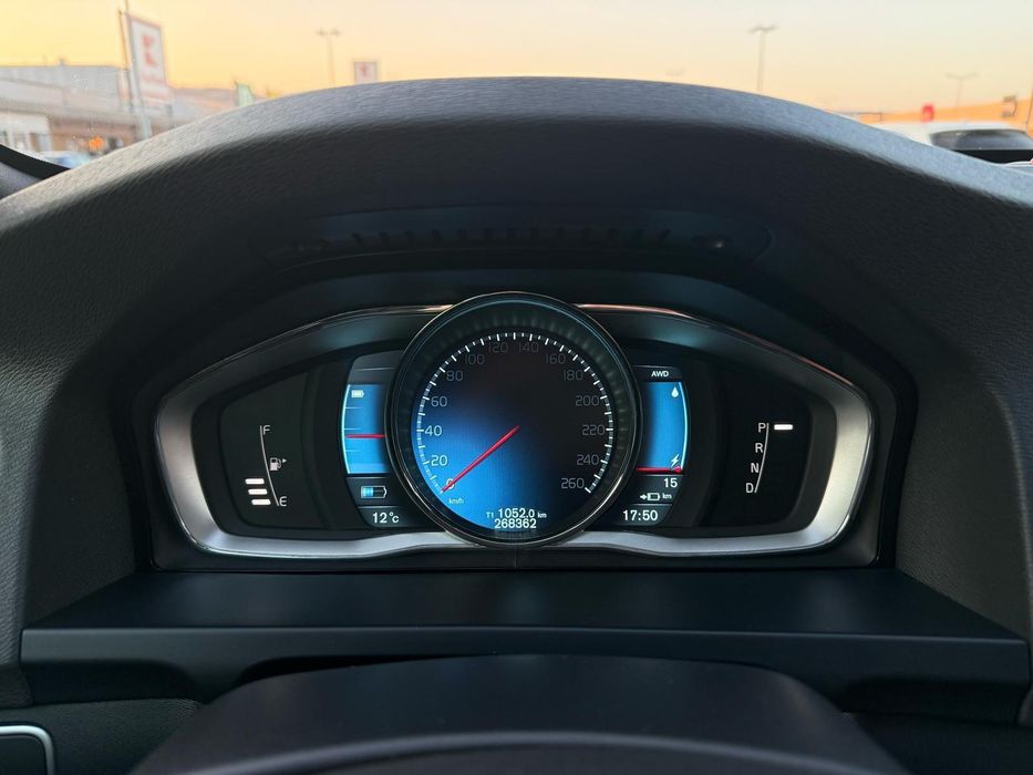 VOLVO V60 2014 — imagine 4