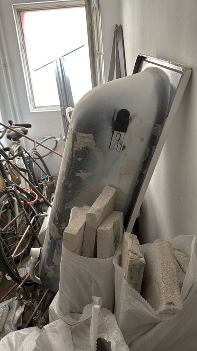 vana  cada fara rugina, impecabila!!!