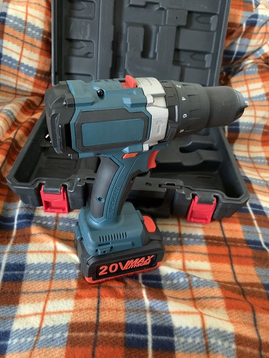 Продам мощный шуроповетр