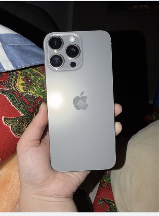 15 про макс продается