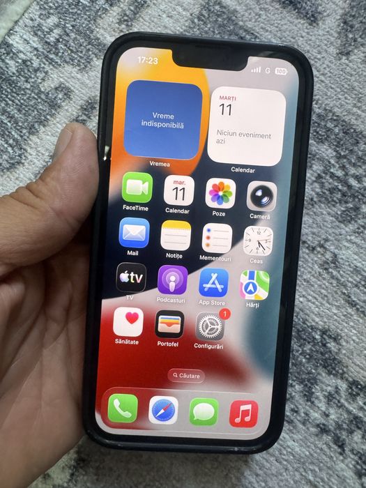 Iphone 13 de 128 gb orice retea , are zgarieturi