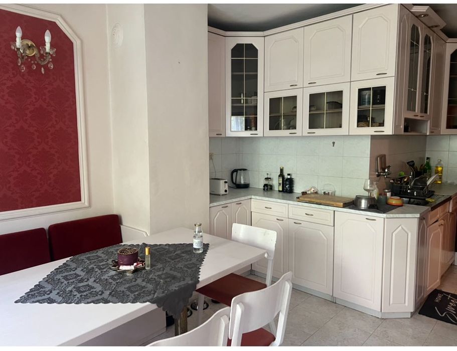 Дава се под наем Двустаен апартамент в София, Дружба 1 - 85 кв.м за 847.62 € - Снимка #3