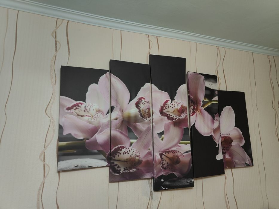 Картины переливающиеся , статуэткии