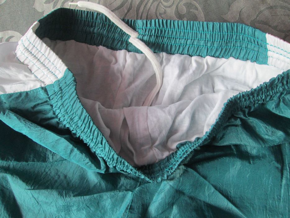 pantaloni sport turcoaz  M