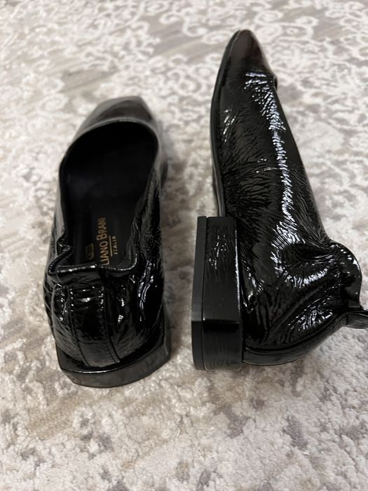 Продам кроссовки, балетки  новые