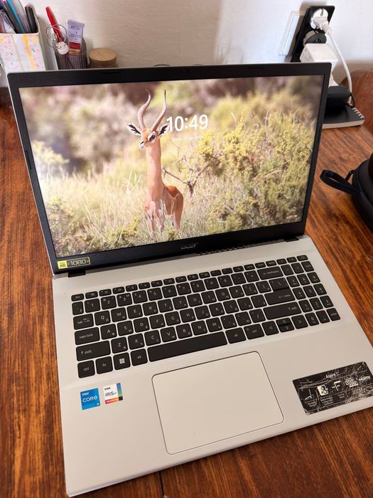 Acer aspire 3 i5 Intel iris graphics./ SSD 512 ГБ) 16 gb ram