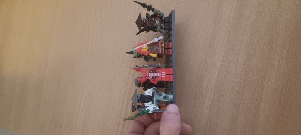 Figurile lego ninjago