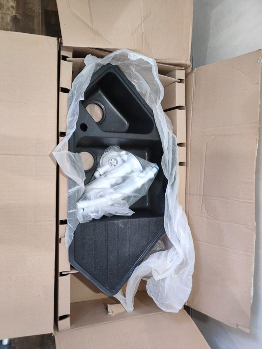 Мойка на кухню угловая