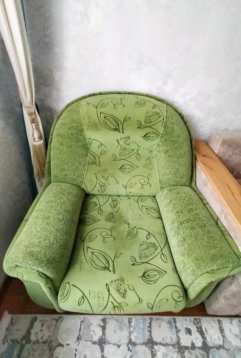 Продам диван тройка