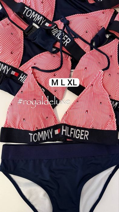 Costum de baie, pe stoc, la reducere