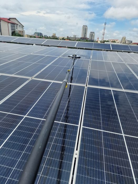 Spalare Acoperișuri,  Panouri fotovoltaice,Montare plasa anti pasari)  Pavaje , Terase  , Utilaje
