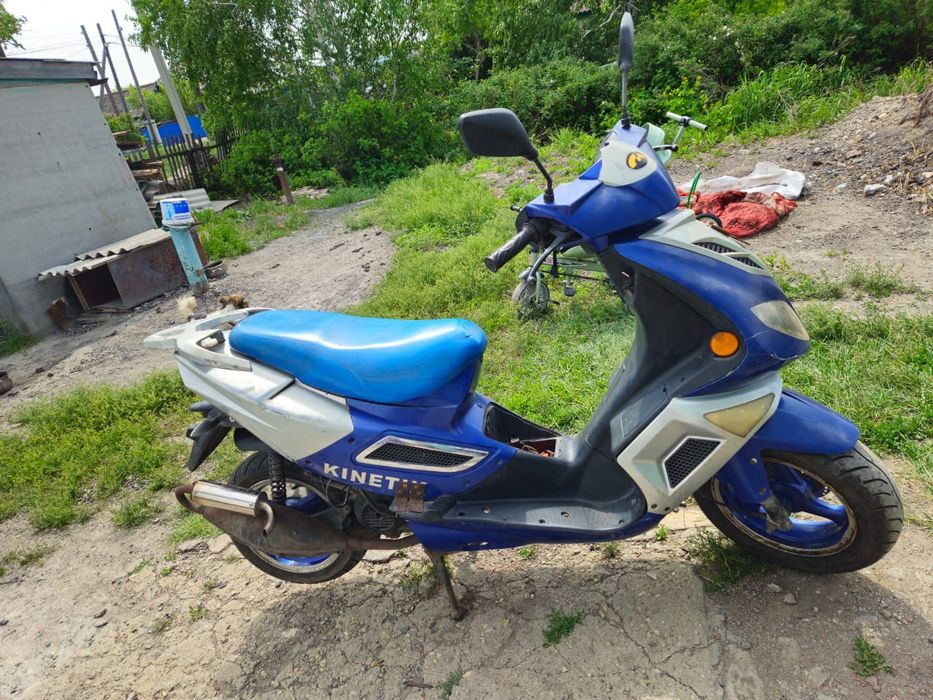 Продам скутер 80 кубов