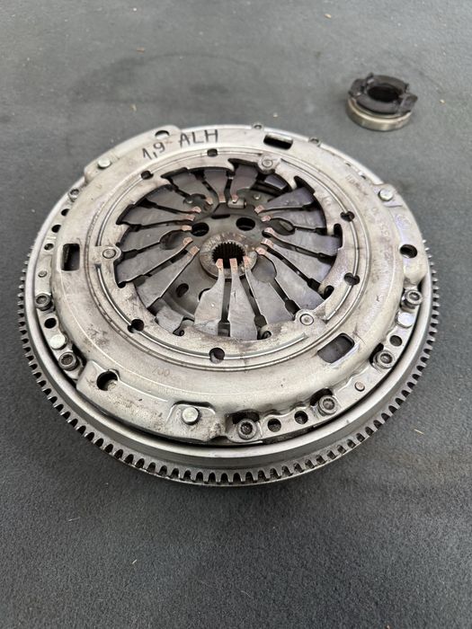 Volanta masa dubla ambreiaj placa motor ALH  1.9 skoda vw