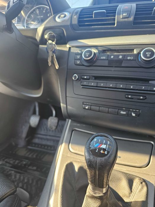 Vând BMW 118i 2.0 143 cai