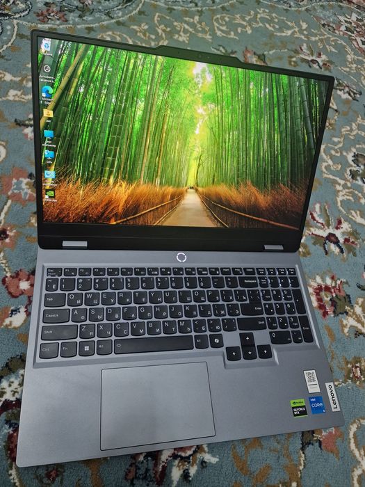 Игровой ноутбук в отличном состоянии