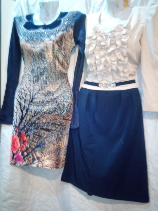 Платья  женские новые