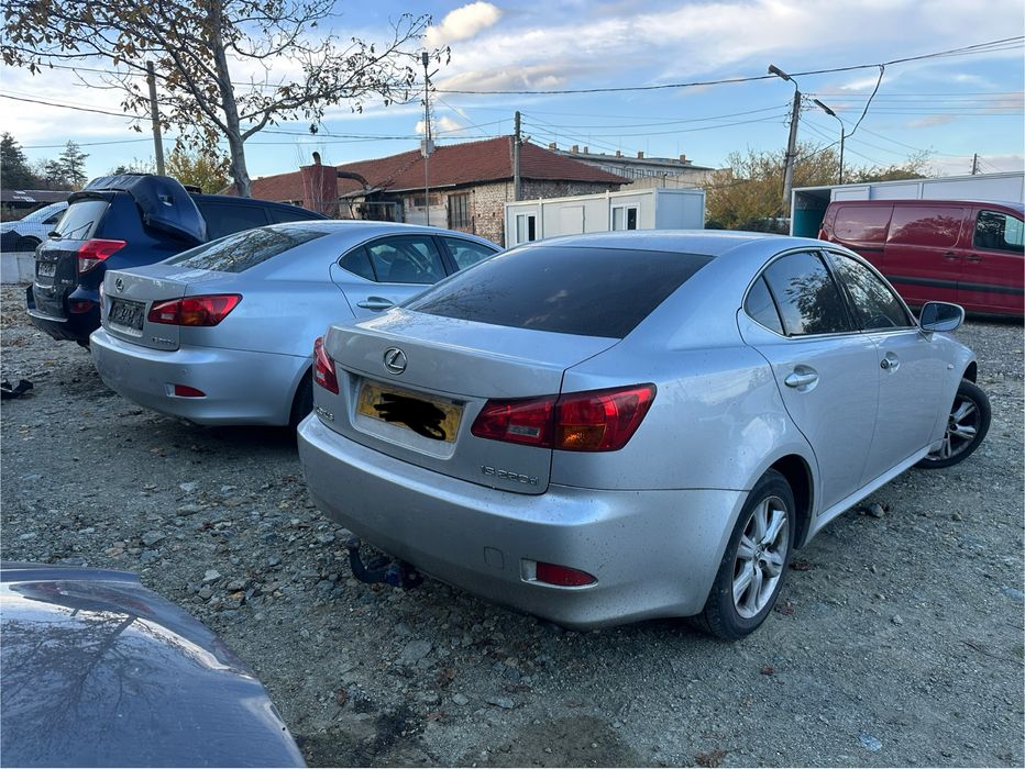 Лексус Lexus IS220d 177 кс На части!