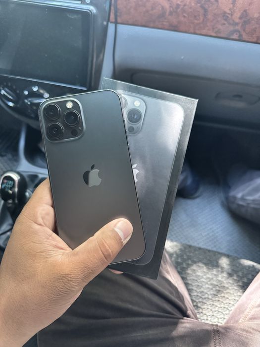 Iphone 13 pro max.