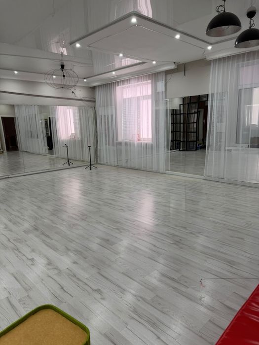 Продается 3х комнатная кв. 140кв.м