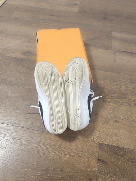 Маратонки Nike w blazer low platform