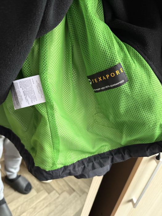 Vand geaca jak wolfskin