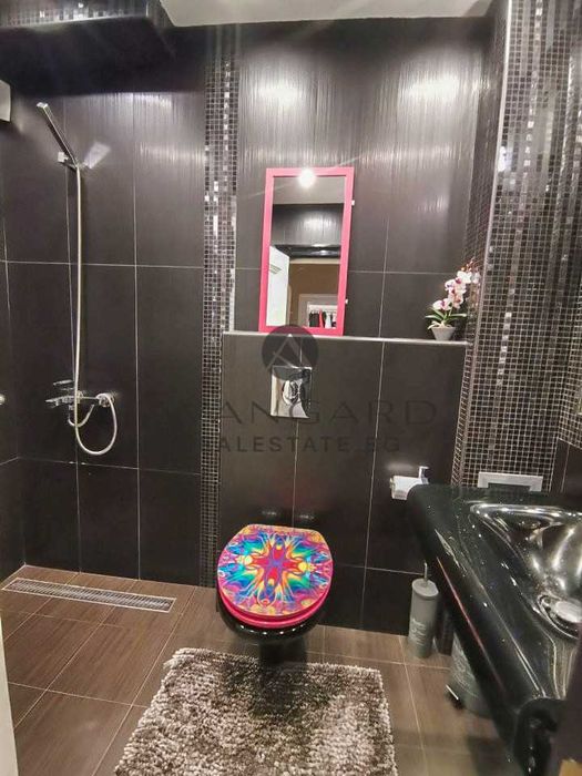 оф.11026 Многостаен с Паркомясто Герджика