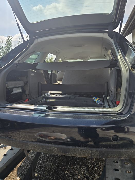 Dezmembrez audi a4 b8