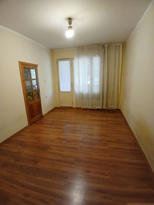 Продам квартиру 2/1/4 Массив Куйлюк