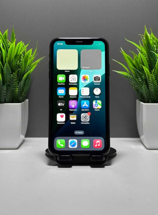 Apple iPhone XR 64GB, черный