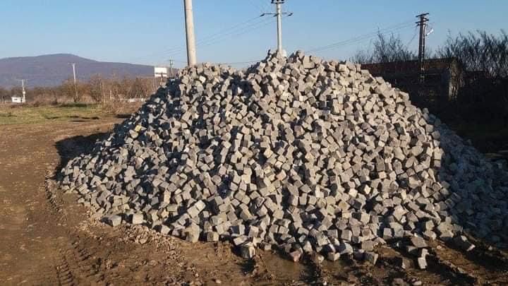 Piatra cubica noua și din recuperări 10/10/5,10/10/10/10/10/8