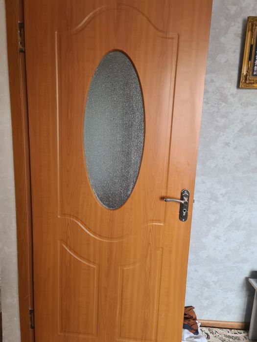 Двери с рамкамии