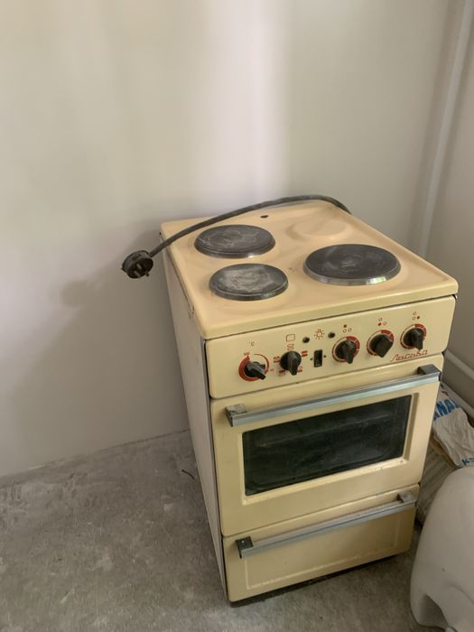 Электроплита б/у