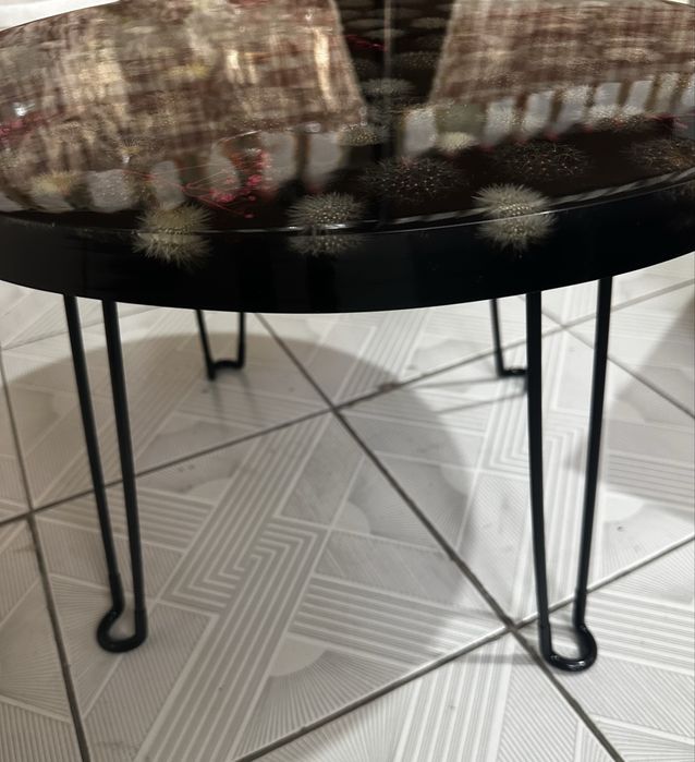 Журнальный столик из эпоксидной смолы