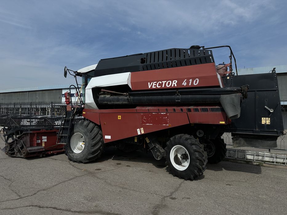 Вектор 410 комбайн сотилади/Vektor 410