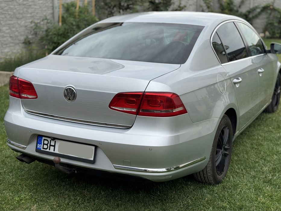 Passat B7 1.8 TSI 2011 pe benzina de 160 cp AUTOMATA berlina / limusina