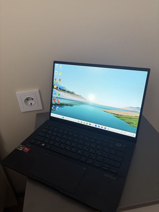 Asus Zenbook новый