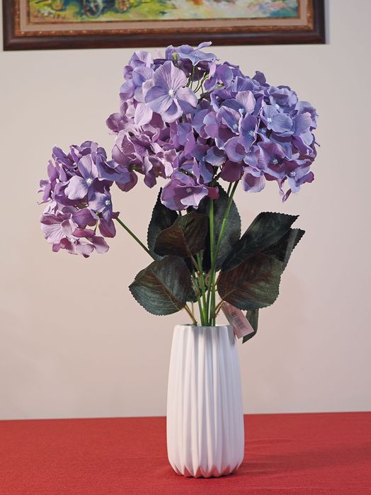 Сватбена украса от висококачествени изкуствени цветя